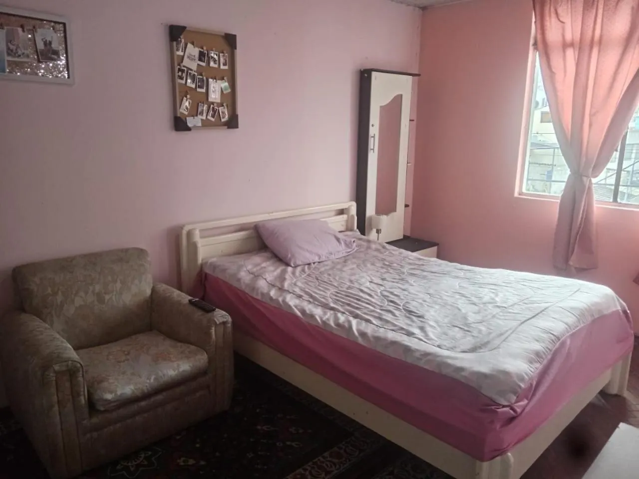 בית אירוח קיטו Habitacion En Departamento Compartido אקוודור