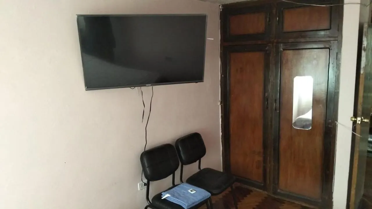 בית אירוח קיטו Habitacion En Departamento Compartido