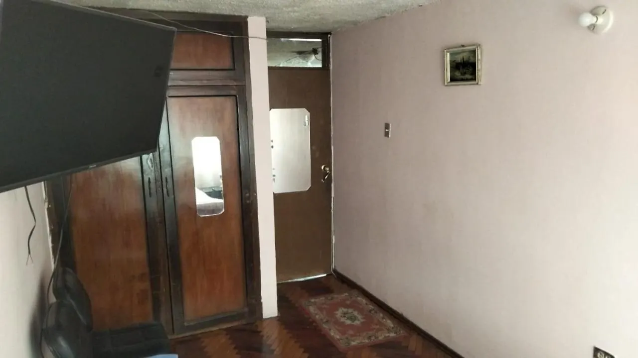 קיטו Habitacion En Departamento Compartido בית אירוח